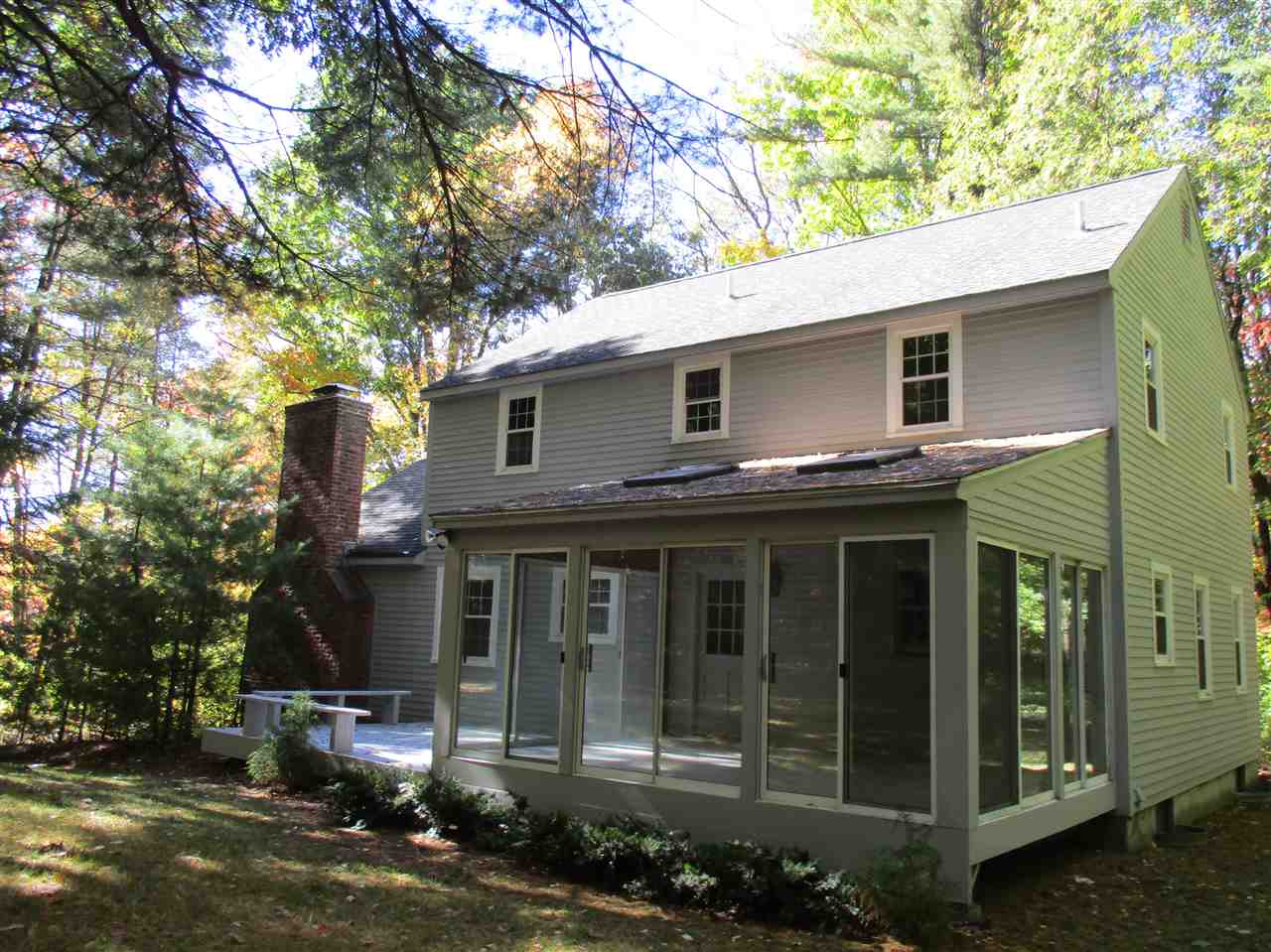 7 Holt Road Amherst, NH 03031 - Photo 5 of 40