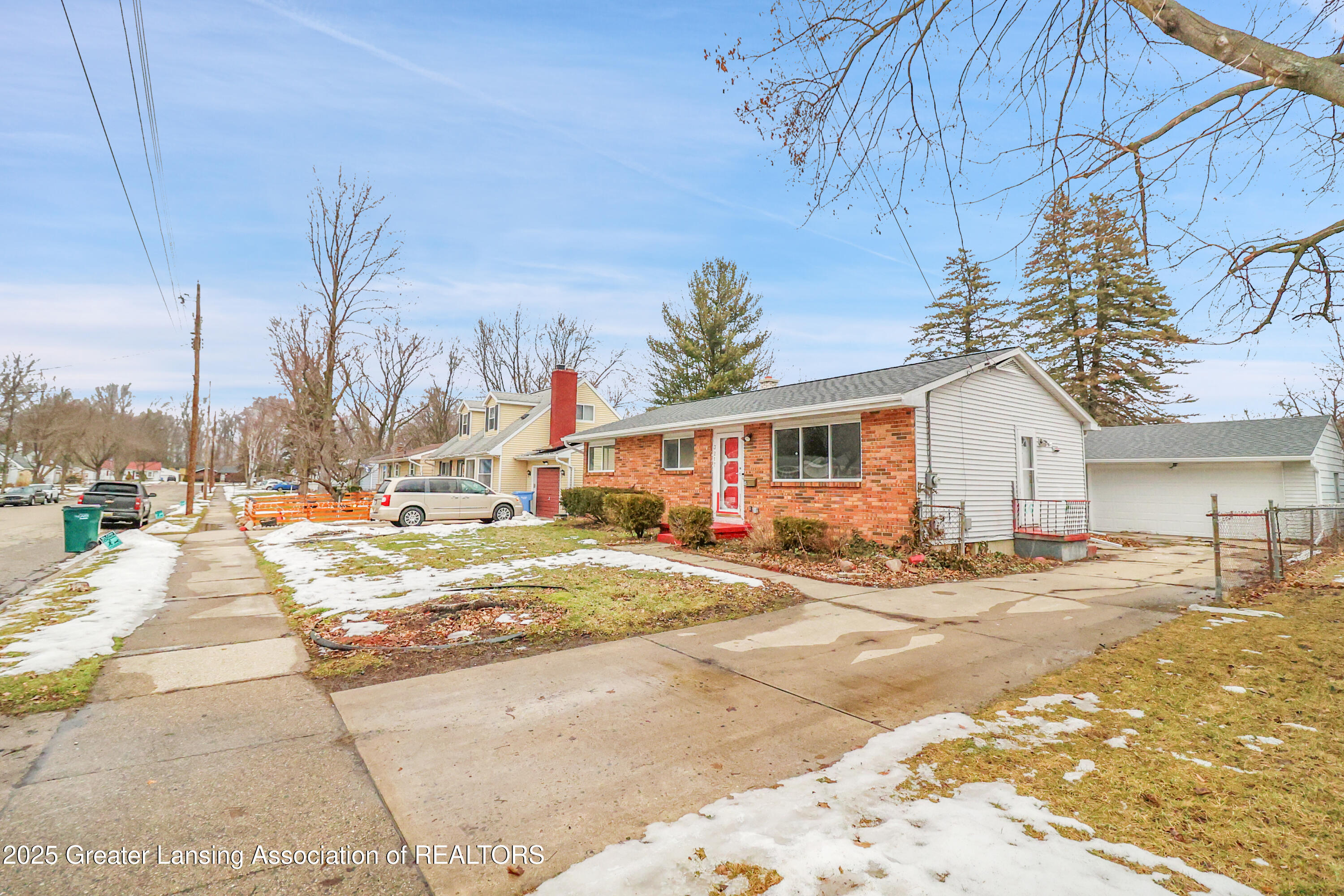 3217 Lawdor Road Lansing, MI 48911 - Photo 32 of 37 IMG_1802