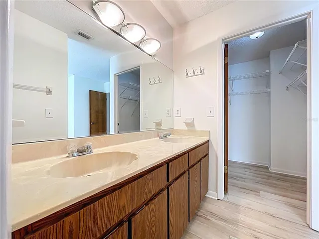 $429,900 | 16127 Gardendale Drive, Tampa, FL 33624