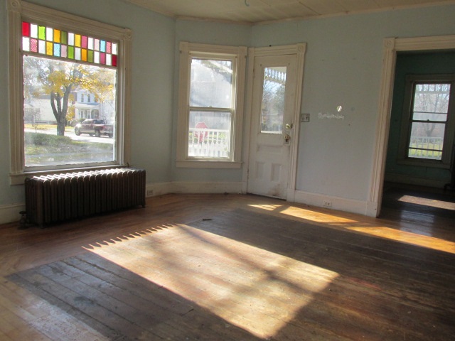 90 Forest Street Rutland, VT 05701 - Photo 4 of 21