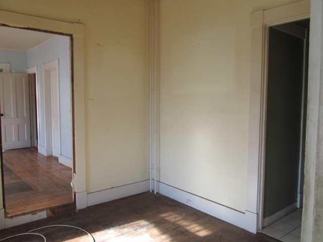 90 Forest Street Rutland, VT 05701 - Photo 9 of 21