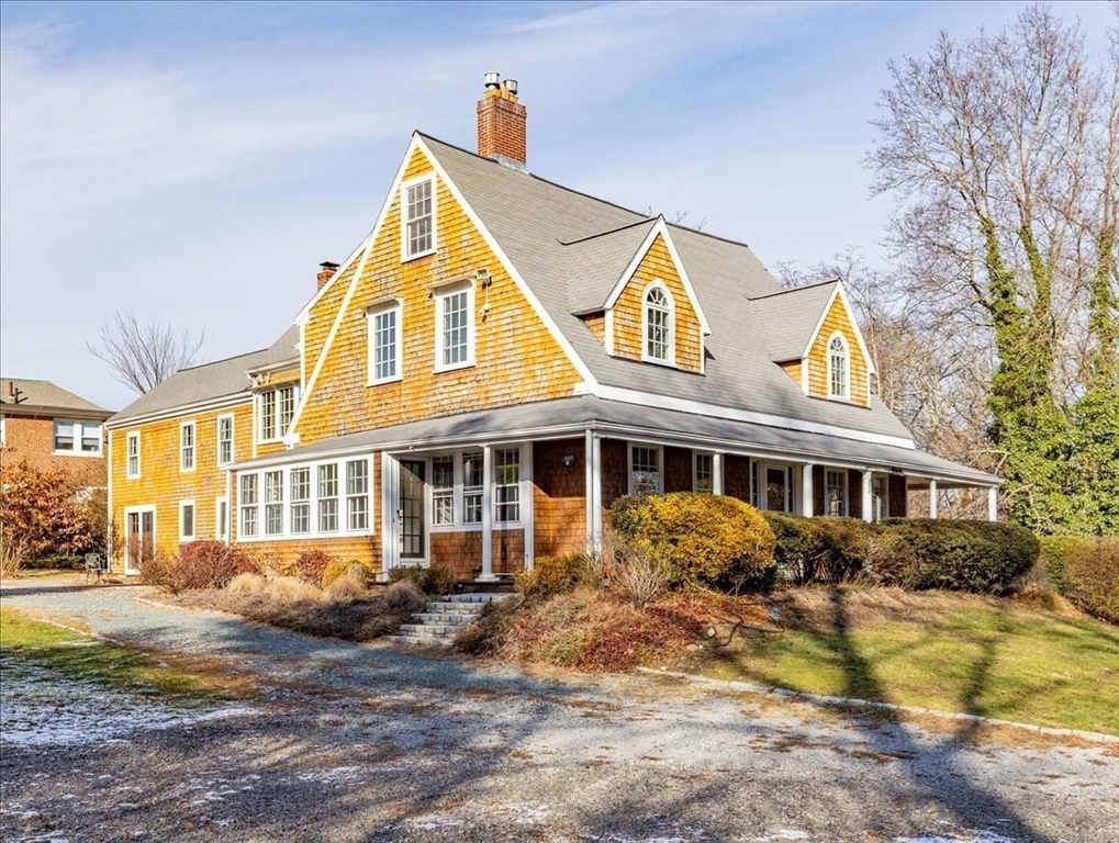 141 Highland Street Dedham, MA 02026 - Photo 2 of 24