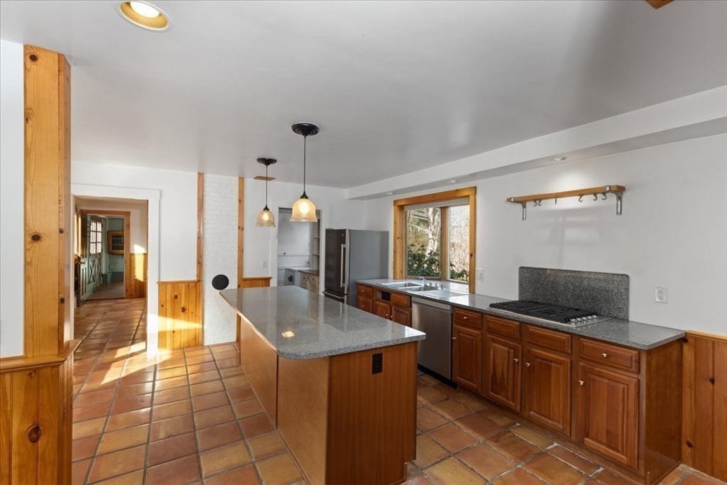 141 Highland Street Dedham, MA 02026 - Photo 9 of 24