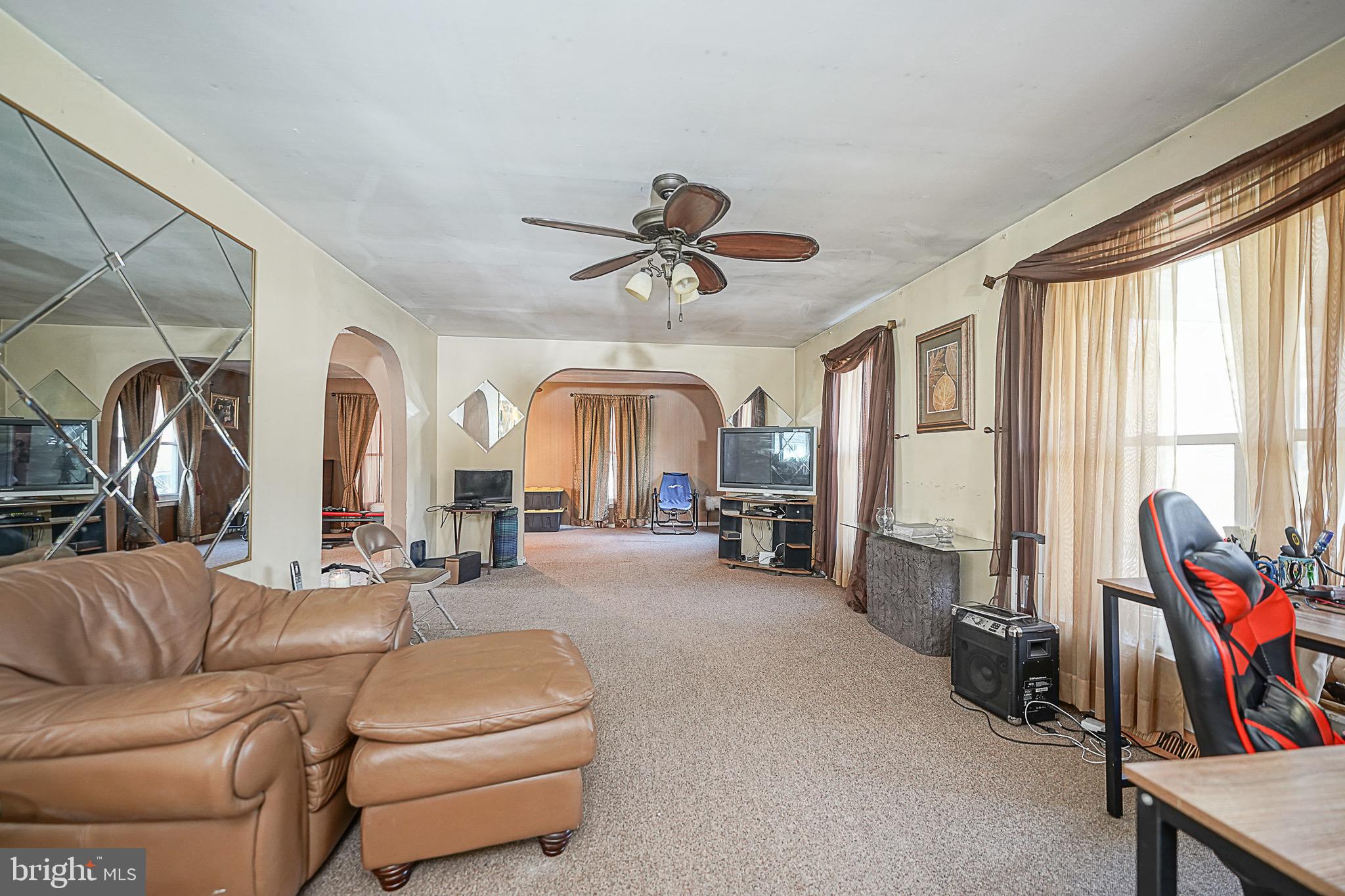 206 Cedarbrook Road Sicklerville, NJ 08081 - Photo 3 of 32
