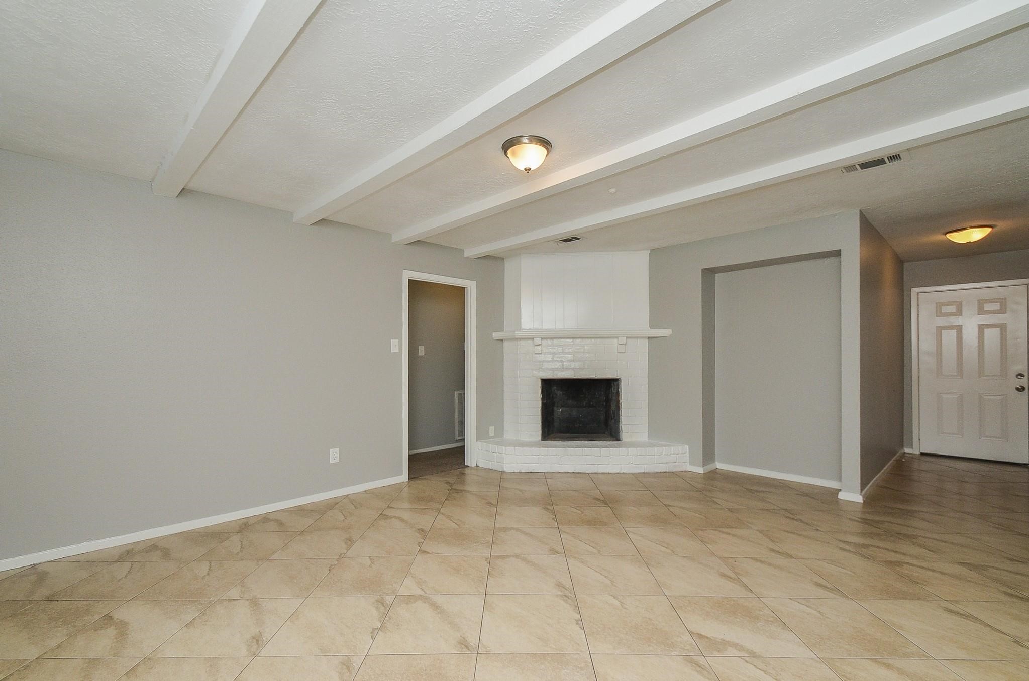 4522 Donalbain Drive Spring, TX 77373 - Photo 4 of 27