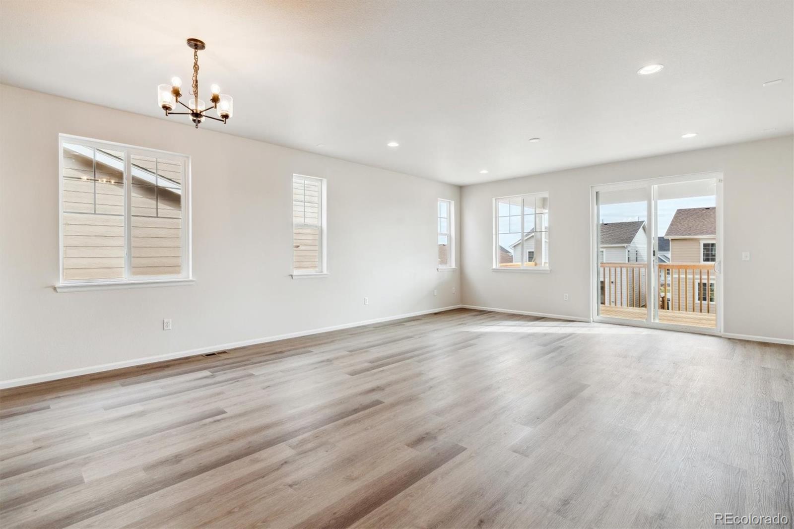 684 Penn Road Elizabeth, CO 80107 - Photo 10 of 32 Gallery Image 10