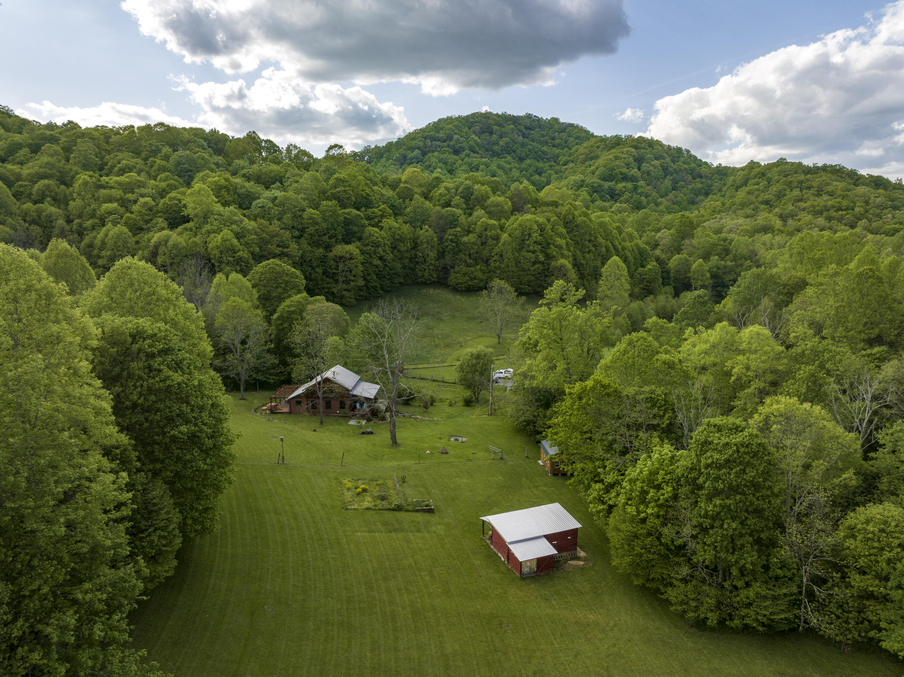 286 Heaton Ridge Road Roan Mountain, TN 37687 - Photo 13 of 48 Heaton-aerials-28