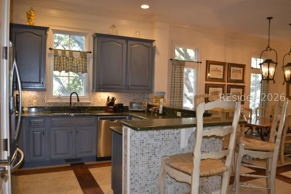 $1,399,000 | 32 Corine Lane, Hilton Head Island, SC 29928