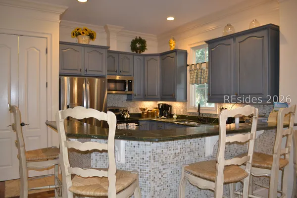 $1,399,000 | 32 Corine Lane, Hilton Head Island, SC 29928