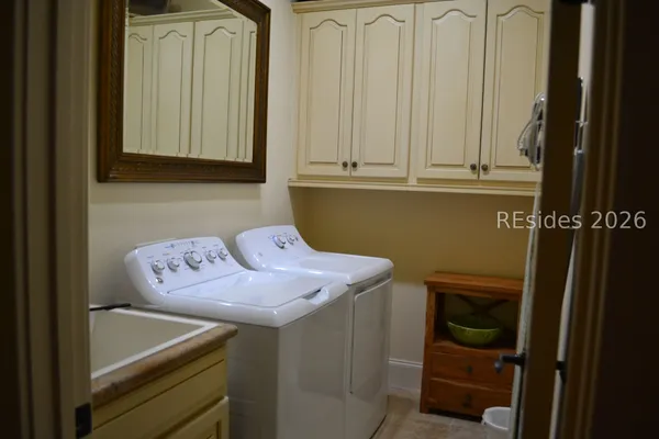 $1,399,000 | 32 Corine Lane, Hilton Head Island, SC 29928