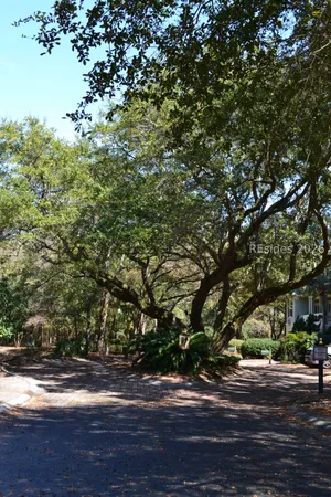 $1,399,000 | 32 Corine Lane, Hilton Head Island, SC 29928