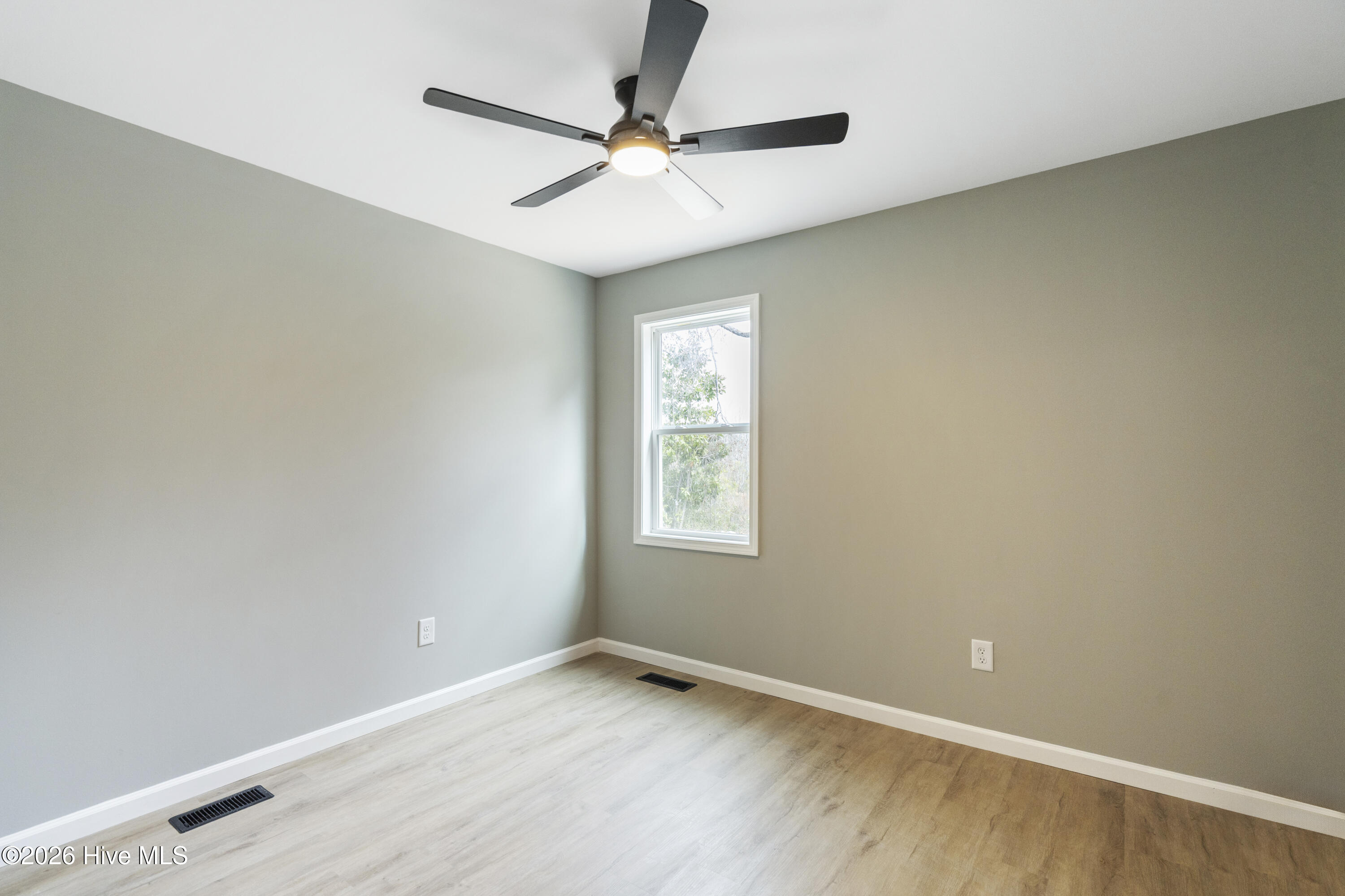 155 Bryan Road Wilmington, NC 28412 - Photo 38 of 50 bedroom 3