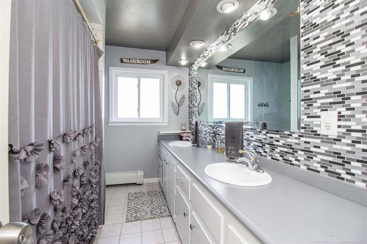 7470 Drexler Road St. Clair, MI 48079 - Photo 29 of 57 50017954-28.JPG