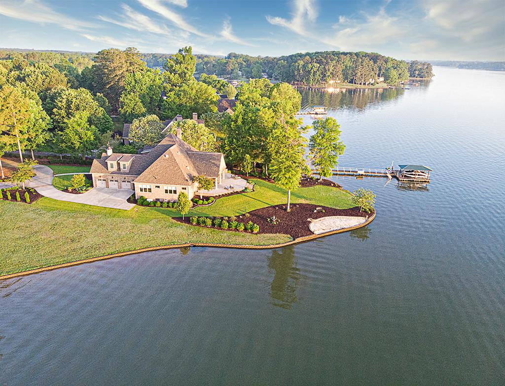 308 Compass Point Ninety Six, SC 29666 - Photo 1 of 1 Main View