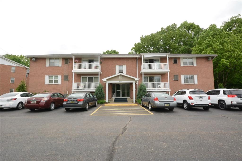 209 Coraopolis Road, Unit D12 Coraopolis, PA 15108 - Photo 1 of 23 Gallery Image 1