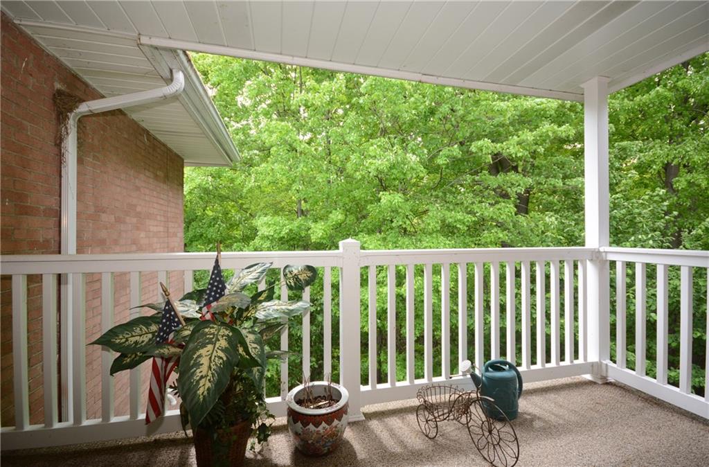 209 Coraopolis Road, Unit D12 Coraopolis, PA 15108 - Photo 18 of 23 Gallery Image 18