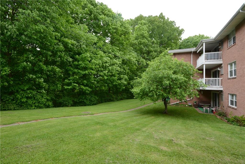 209 Coraopolis Road, Unit D12 Coraopolis, PA 15108 - Photo 19 of 23 Gallery Image 19