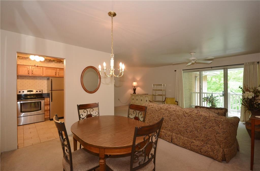 209 Coraopolis Road, Unit D12 Coraopolis, PA 15108 - Photo 6 of 23 Gallery Image 6