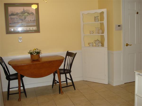 32 Beechwood Road Wellesley, MA 02482 - Photo 16 of 19 Gallery Image 16