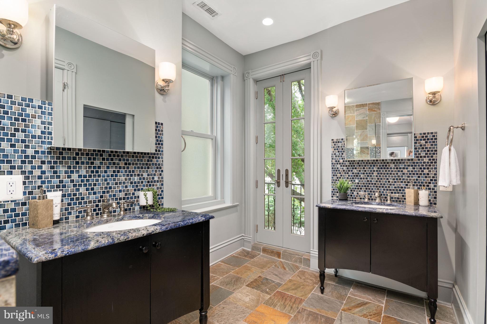 2009 Kalorama Road Northwest Washington, DC 20009 - Photo 14 of 27 Principal Suite