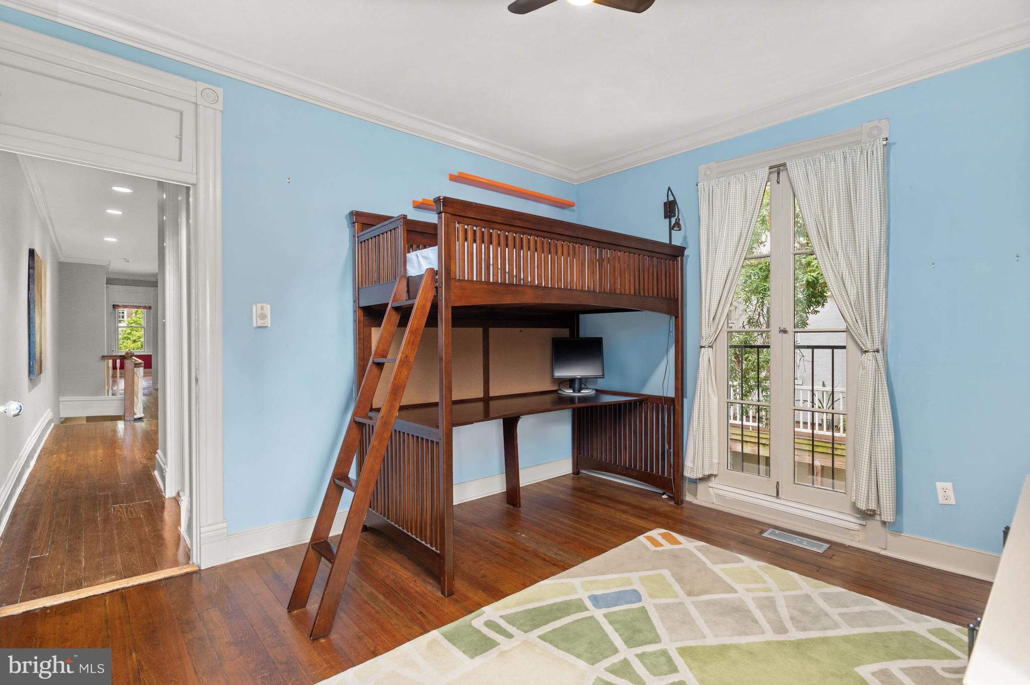 2009 Kalorama Road Northwest Washington, DC 20009 - Photo 18 of 27 Bedroom