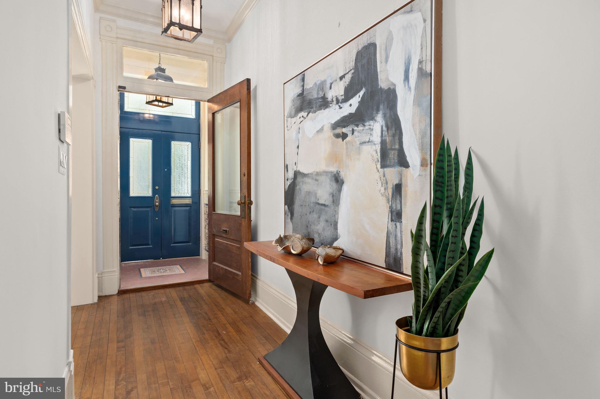 2009 Kalorama Road Northwest Washington, DC 20009 - Photo 3 of 27 Foyer