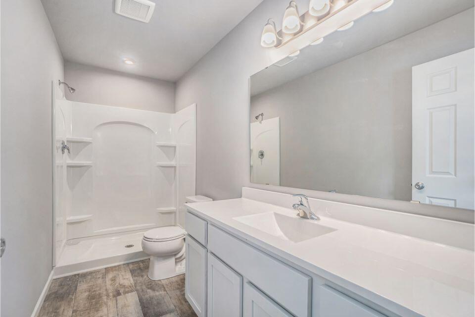 2803 Riley Ridge Road Holland, MI 49424 - Photo 17 of 37 SOS036-i1835-Primary Bath