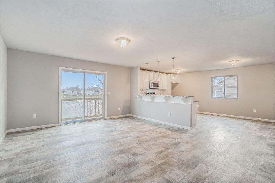 2803 Riley Ridge Road Holland, MI 49424 - Photo 6 of 37 SOS036-i1835-Great Room2