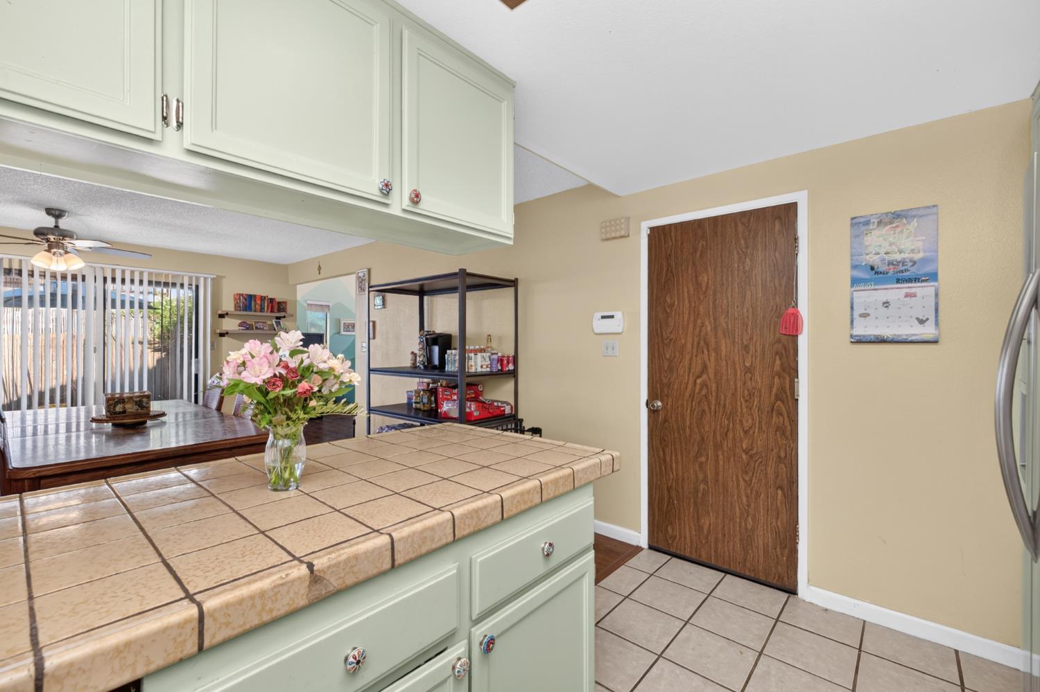 5408 Engle Road Carmichael, CA 95608 - Photo 16 of 21 Gallery Image 16