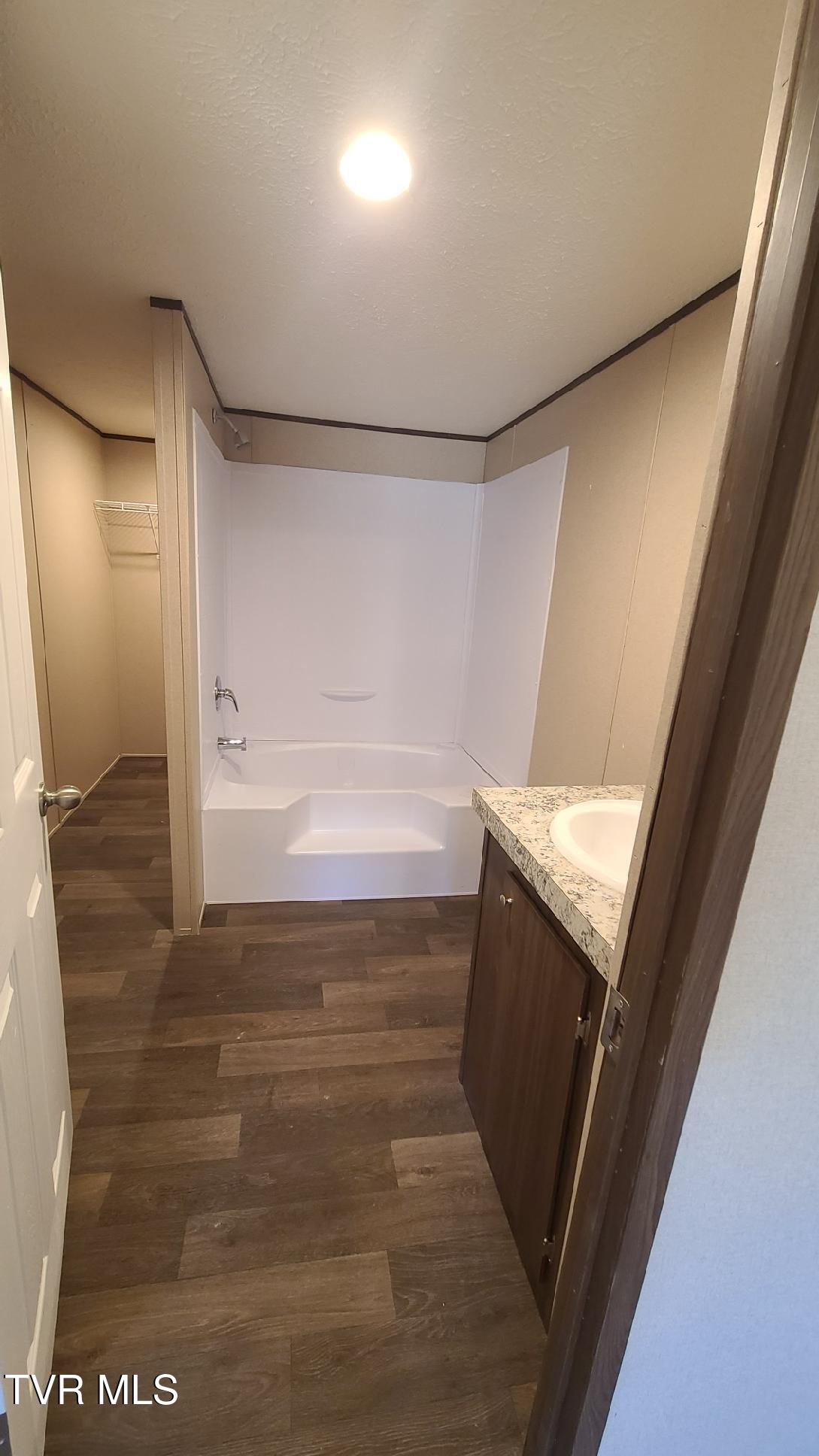 251 Bellebrook Road Bristol, TN 37620 - Photo 10 of 11 BATHROOM