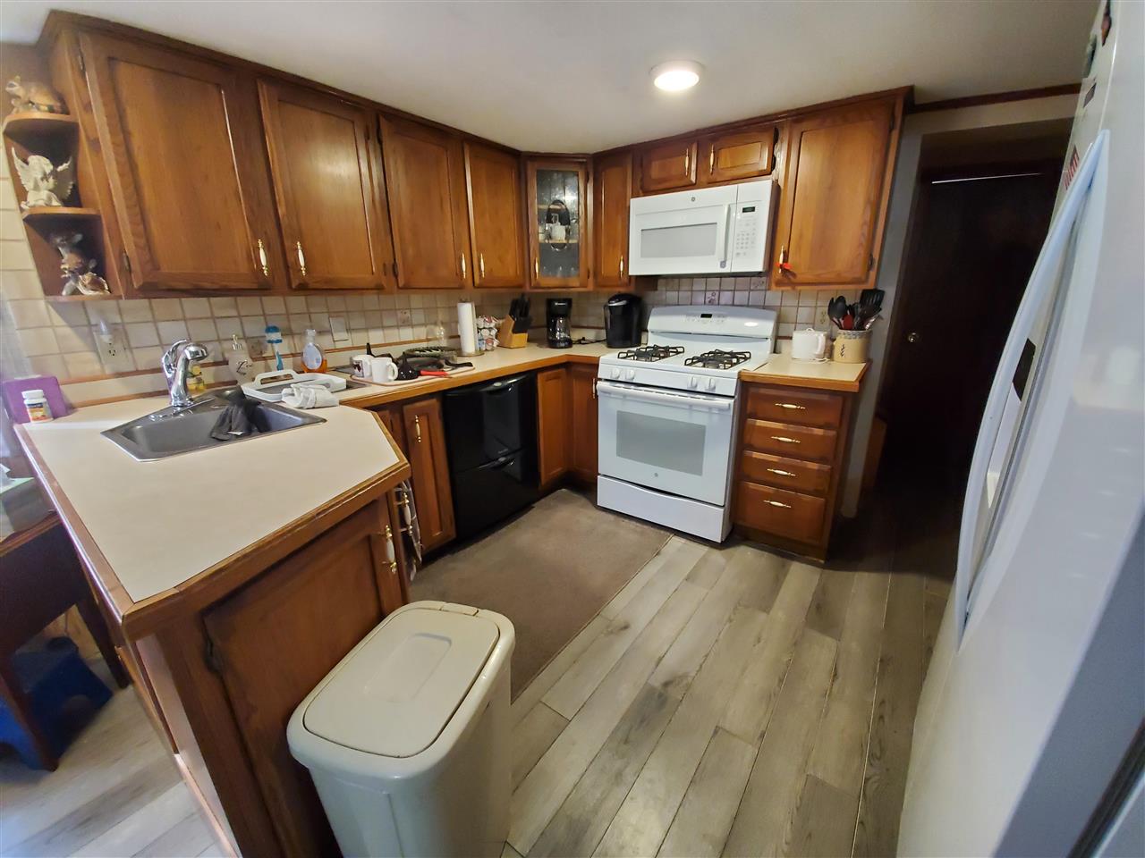 1077 East Brushaber Road Hope, MI 48628 - Photo 4 of 34