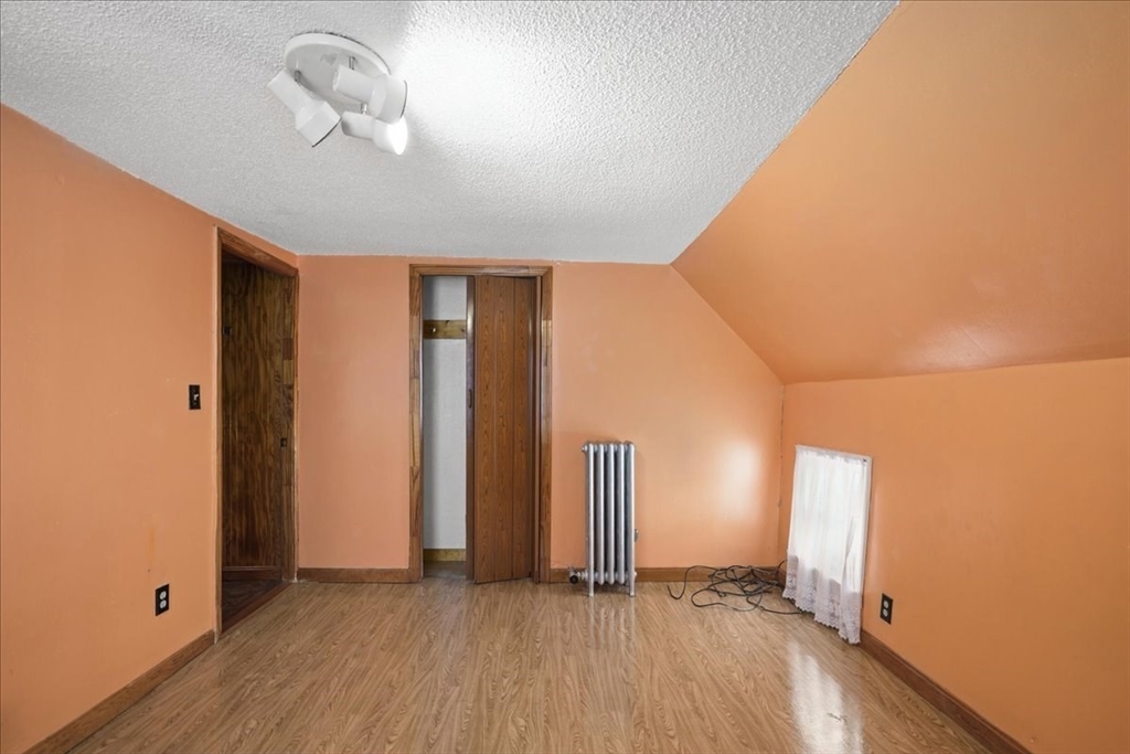 52 Harrison Street Worcester, MA 01604 - Photo 30 of 38