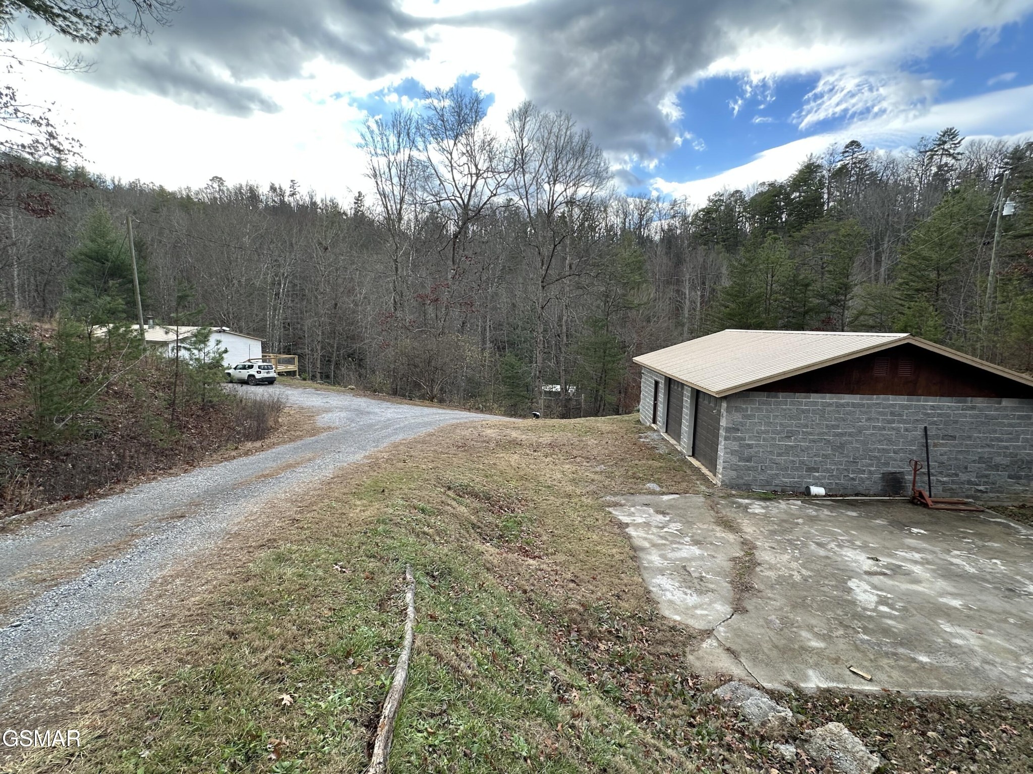 4346 Henry Town Road Sevierville, TN 37876 - Photo 2 of 94 Gallery Image 2