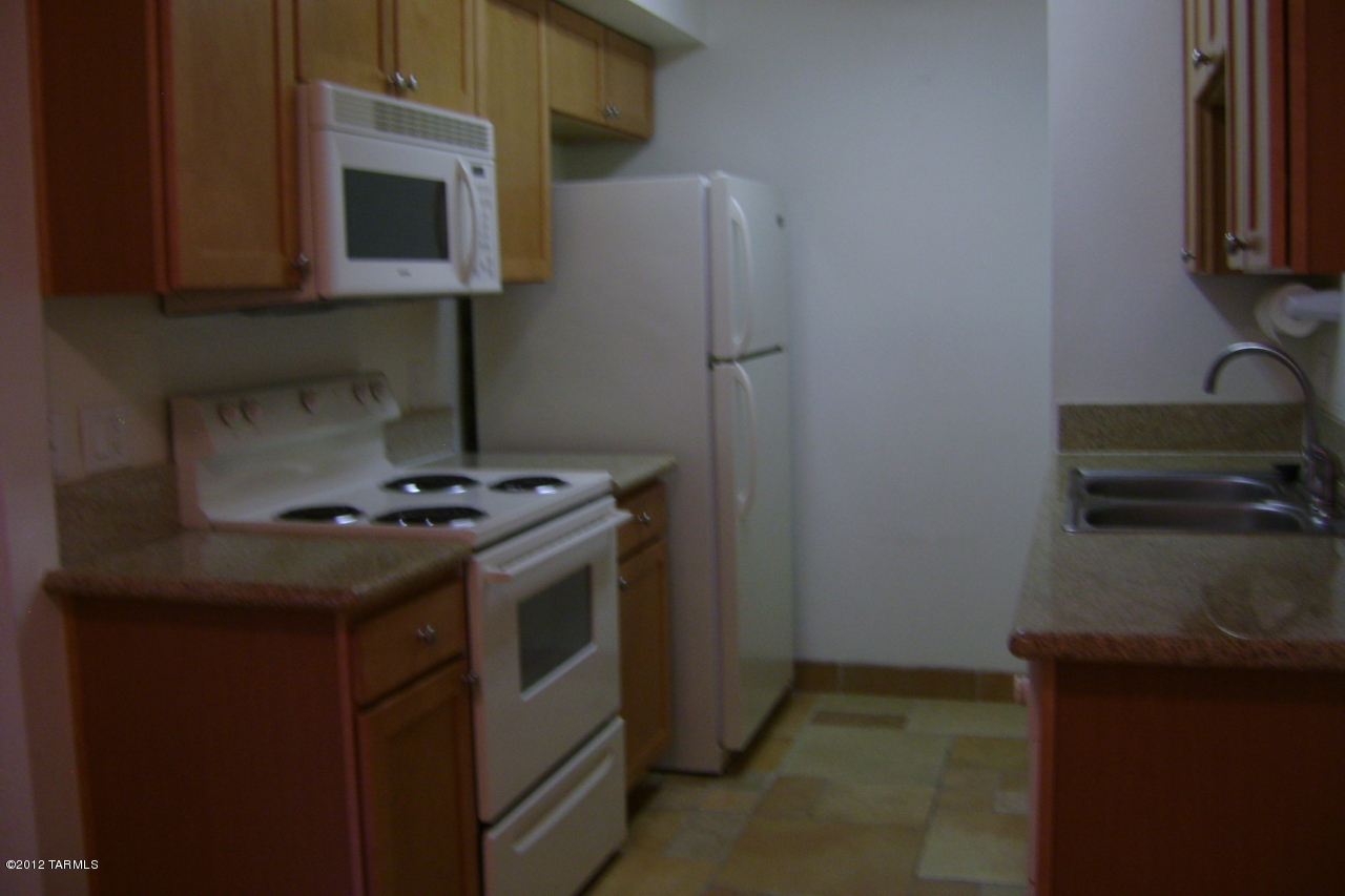 3357 North Country Club Road, Unit 11 Tucson, AZ 85716 - Photo 11 of 16 Gallery Image 11