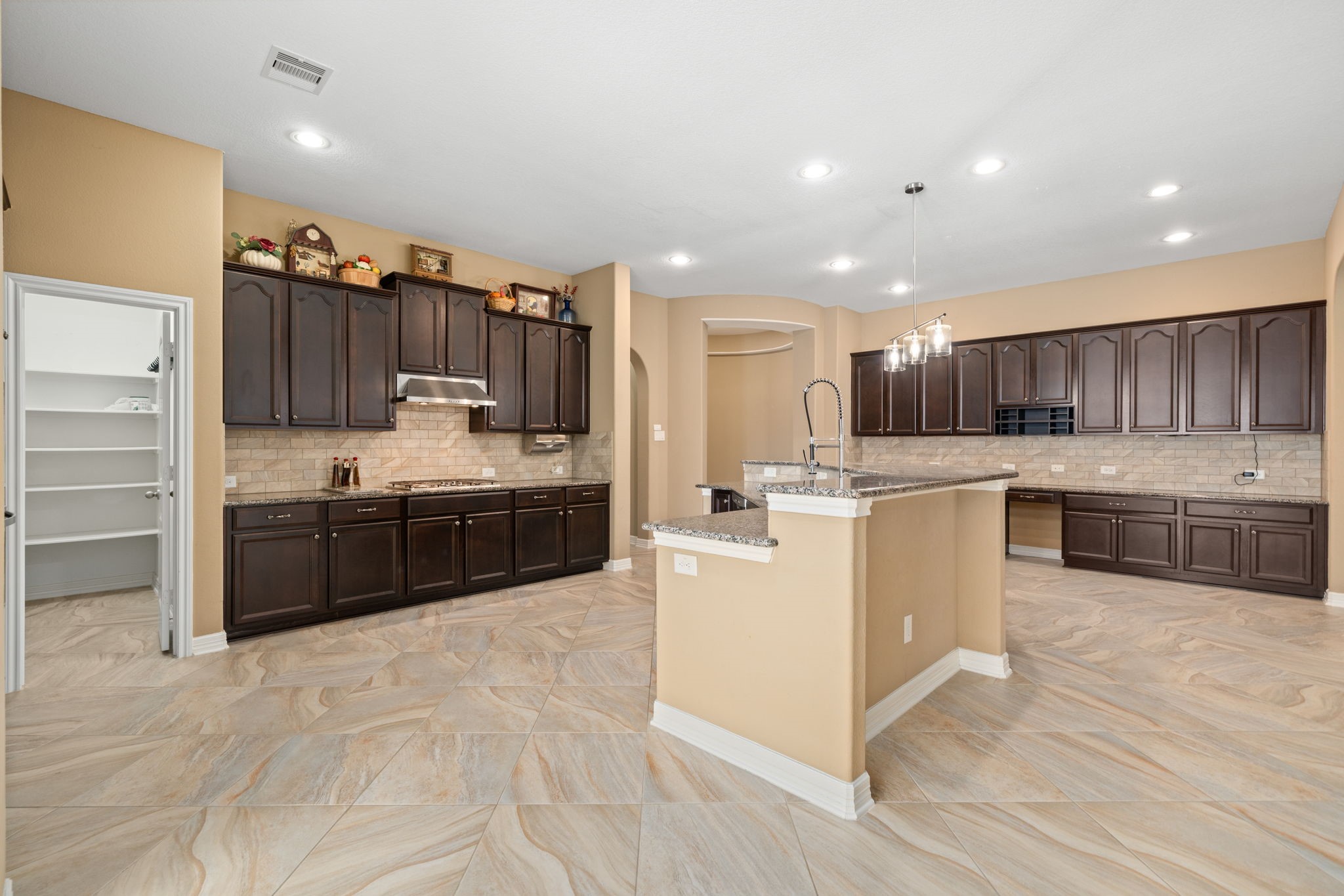 12514 Randy Riley Way Tomball, TX 77377 - Photo 12 of 44