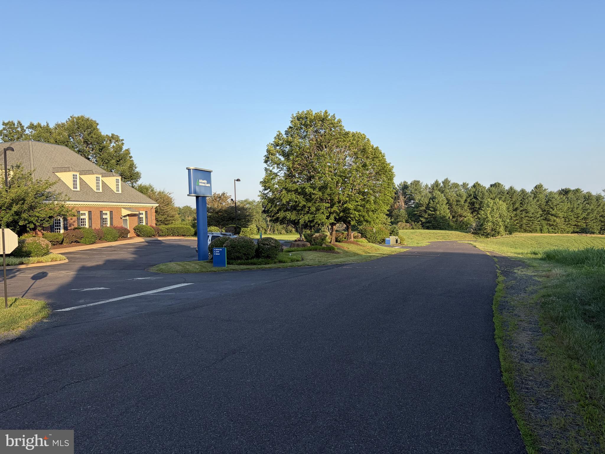 Bank Road Washington, VA 22747 - Photo 12 of 13 paved bank road access