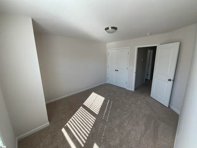 $1,850 | 16 Corsica Court, Simpsonville, SC 29681