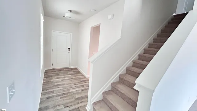 $1,850 | 16 Corsica Court, Simpsonville, SC 29681