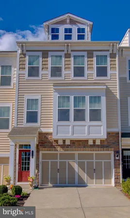 $775,000 | 42287 Jessica Farm Terrace, Ashburn, VA 20148