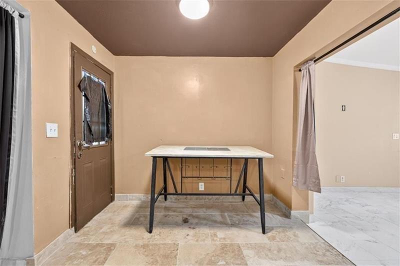852 Alfred Road Northwest Atlanta, GA 30331 - Photo 19 of 51 Gallery Image 19