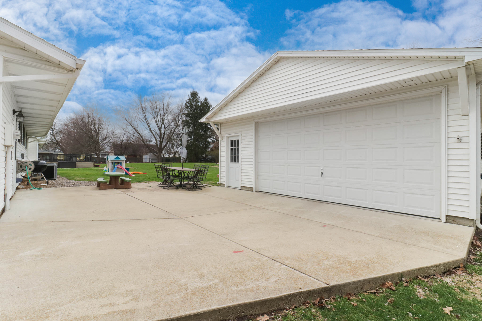 313 South School Street Minier, IL 61759 - Photo 32 of 39