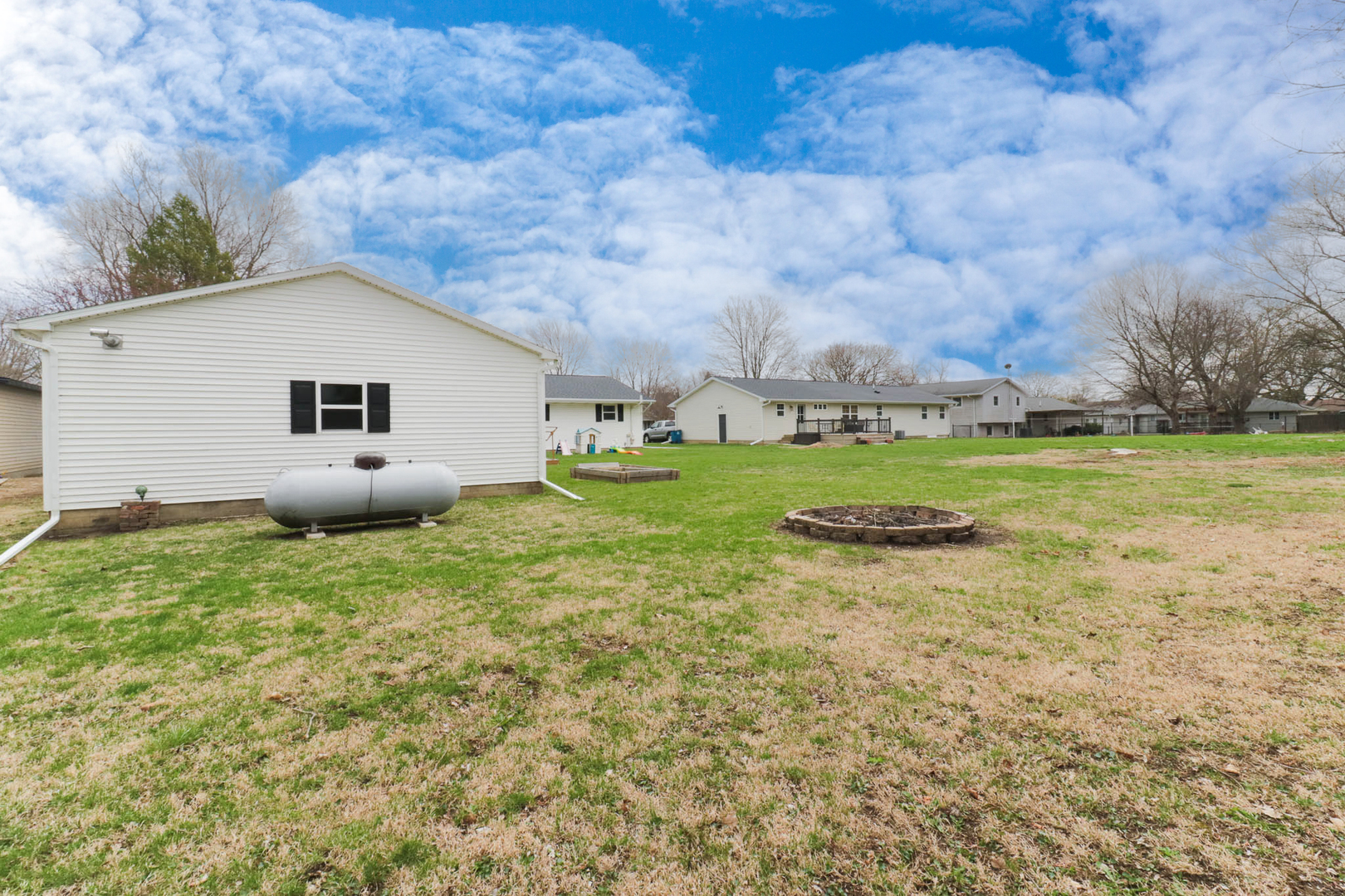 313 South School Street Minier, IL 61759 - Photo 37 of 39