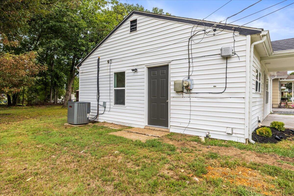 4325 Greenbriar Road Chattanooga, TN 37412 - Photo 7 of 25 07-IMG_0302