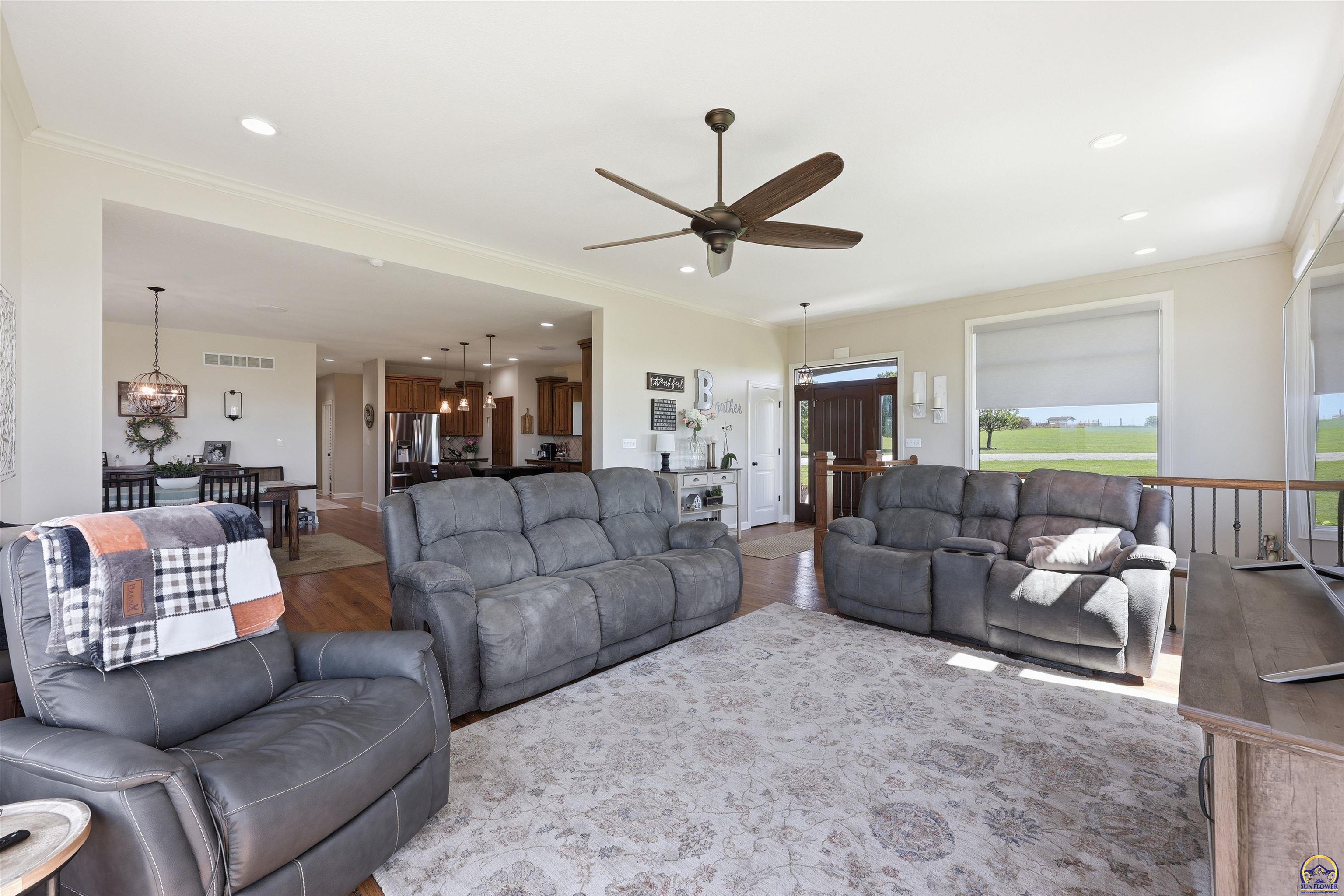 5231 Northwest Valencia Road Silver Lake, KS 66539 - Photo 6 of 65