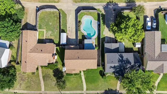 $2,550 | 901 Pyramid Drive, Garland, TX 75040