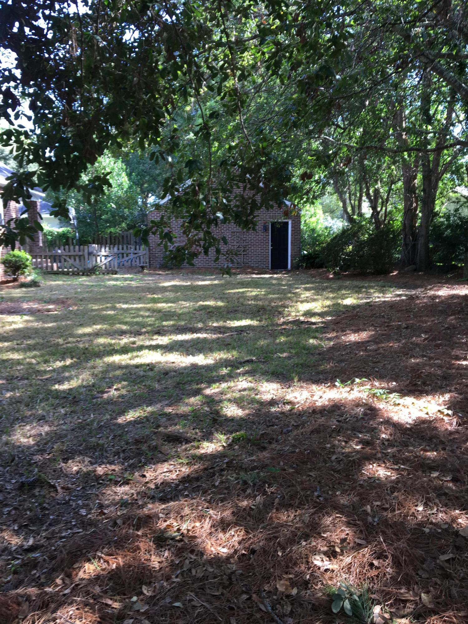 9 Sheridan Road Charleston, SC 29407 - Photo 43 of 49 backydgarage