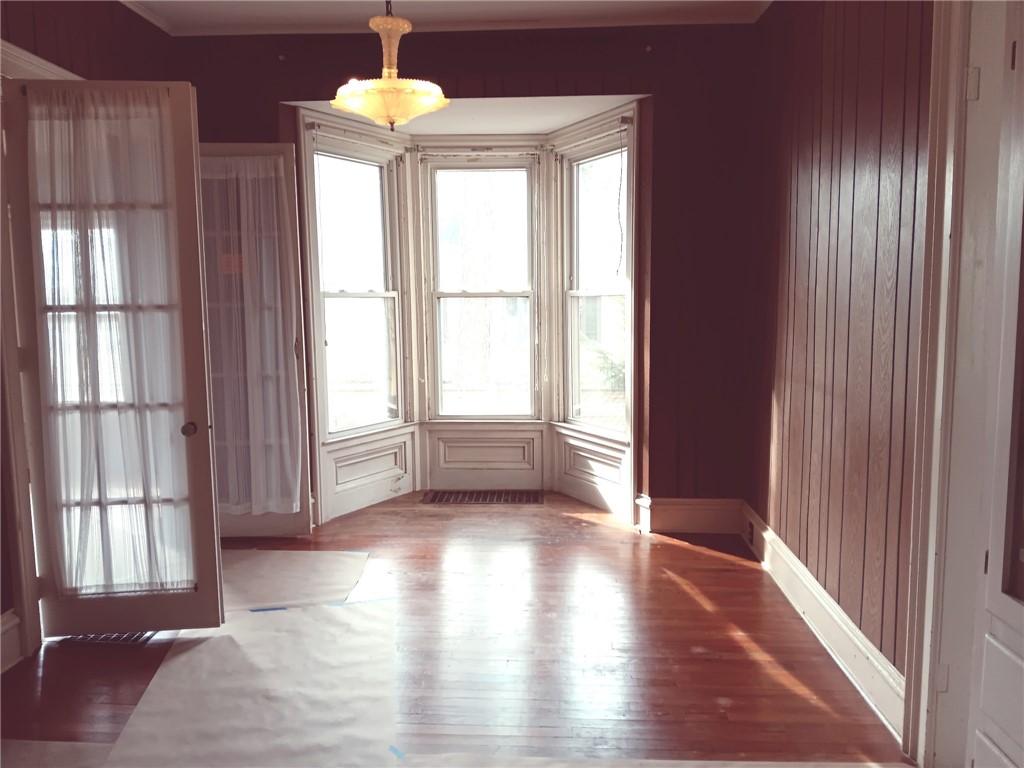 44 Elm Street Oneonta, NY 13820 - Photo 17 of 49