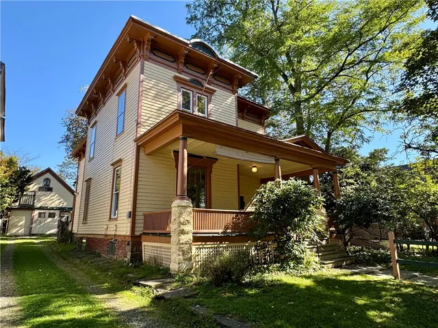 $238,900 | 44 Elm Street, Oneonta, NY 13820