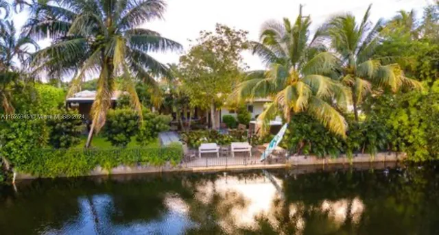 a view of a lake with houses
