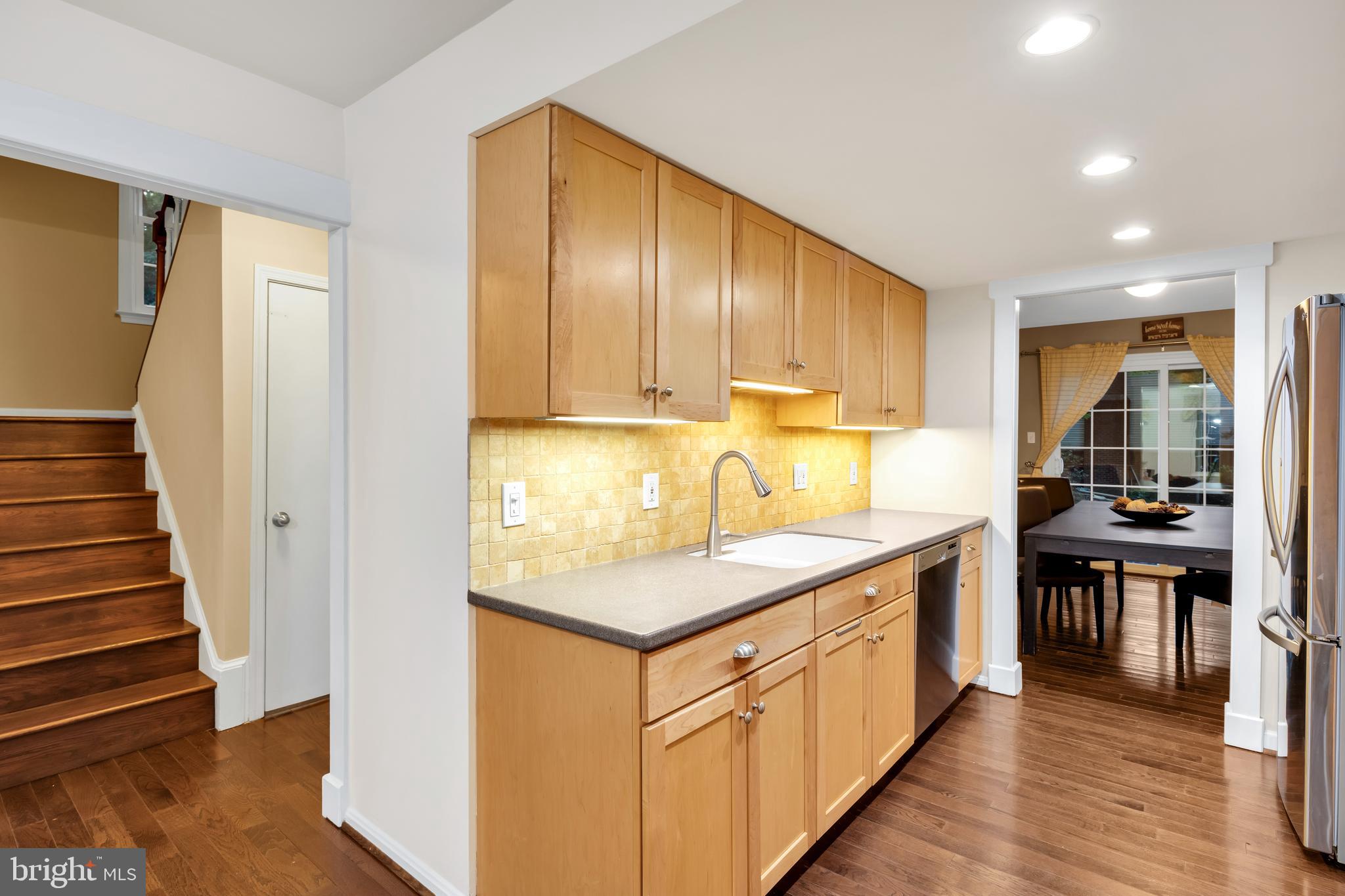 2188 Greenkeepers Court Reston, VA 20191 - Photo 13 of 30 Gallery Image 13